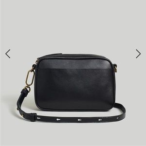 Madewell Carabiner Medium Crossbody Bag - Black